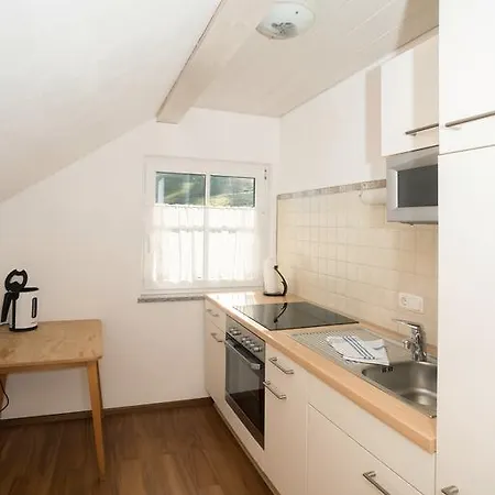 Haus Kendlinger Guest house *